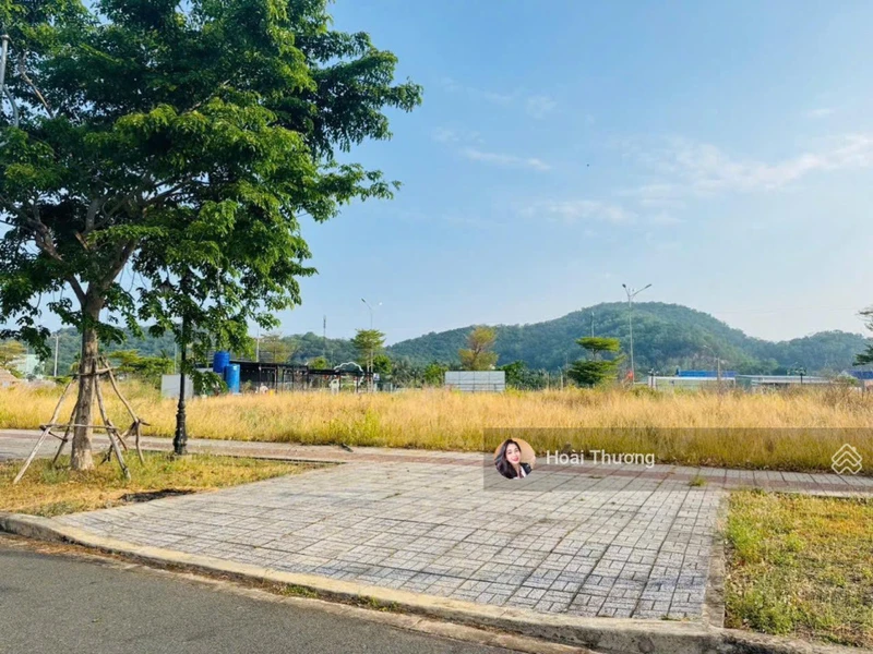 Nền nhà phố biển Hà Tiên có sổ, hạ tầng đẹp, gần trung tâm, tiện ích hồ bơi, chỉ 12,5tr: 0932 185 ***