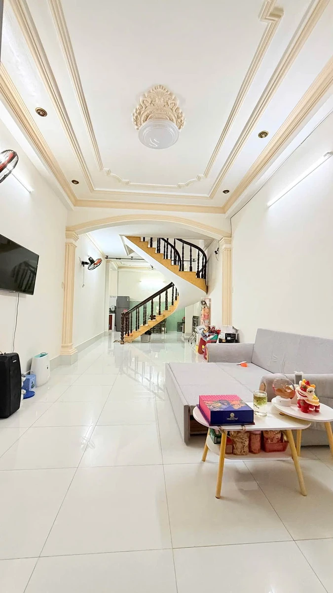 Bán nhà hẻm VIP 4 tầng 58,3m², 5PN 3WC đường Ông Ích Khiêm, Quận 11, giá 9 tỷ - Ảnh thu nhỏ 3
