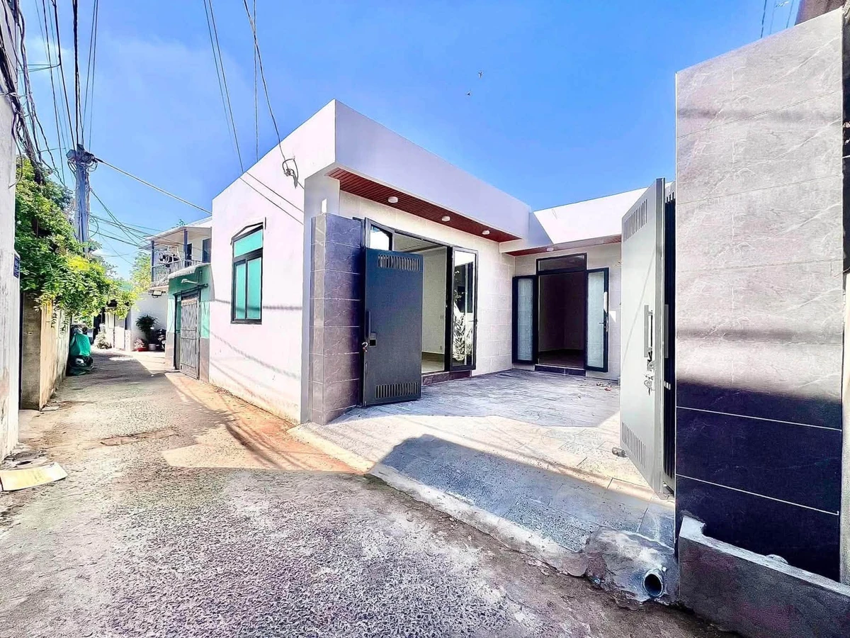 Bán nhà sổ riêng An Hoà Đồng Nai, 110m2, 2PN, 2 tỷ 650 triệu - Ảnh 1