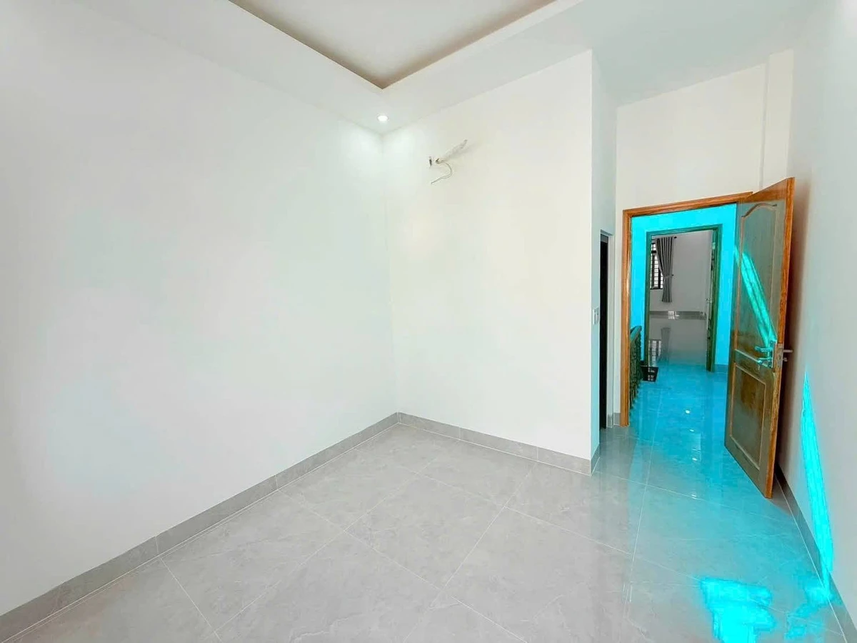 Bán nhà hẻm 65m2, 3PN Phường Vũng Tàu, gần biển 5.2 tỷ - Ảnh thu nhỏ 4