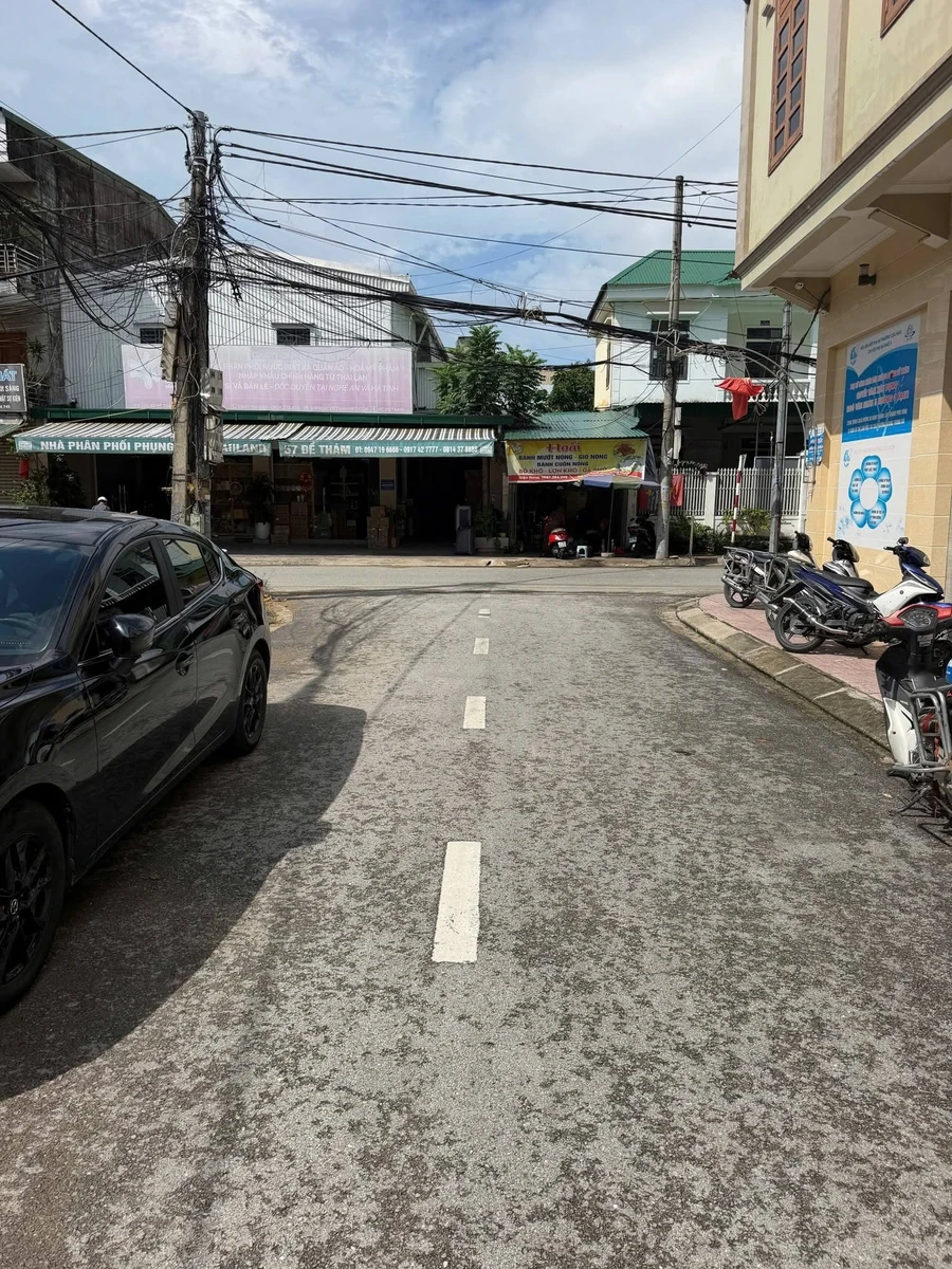 Bán đất kèm nhà 3 tầng 115m2 đường Đề Thám, Quận 1 - Ảnh thu nhỏ 4