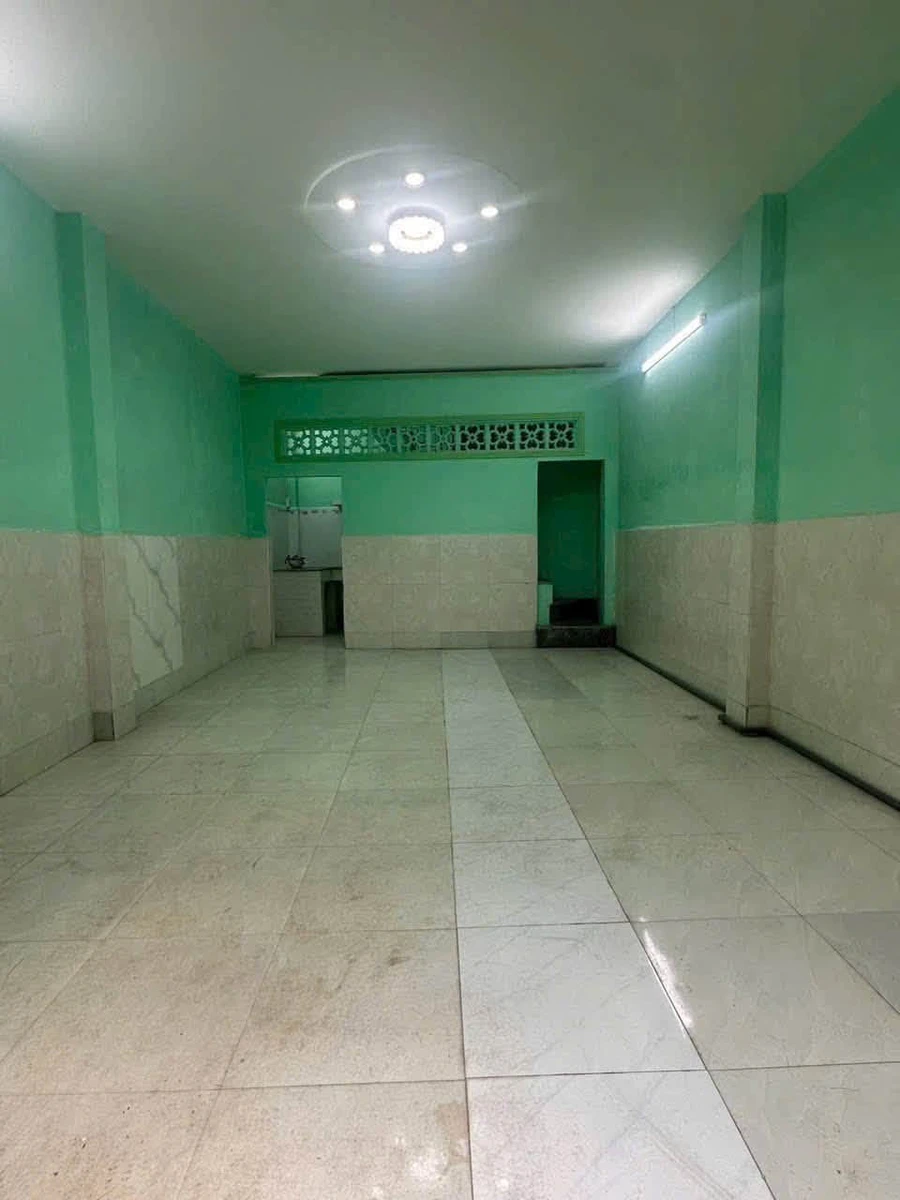 Bán nhà 2 tầng 38m² đường Chiến Lược, Bình Tân - Ảnh thu nhỏ 2