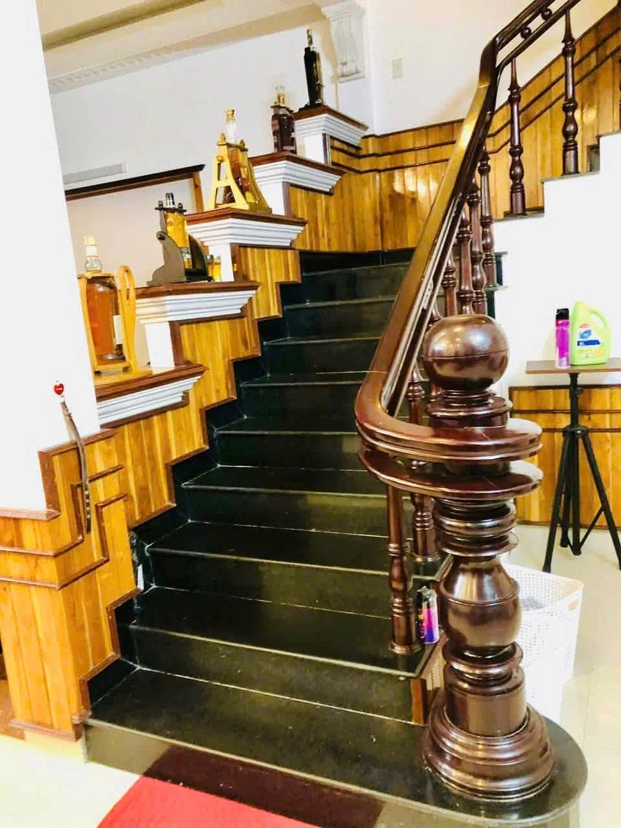 Bán biệt thự 3 tầng 220m2 mặt tiền Phan Văn Trường Huế - Ảnh thu nhỏ 5