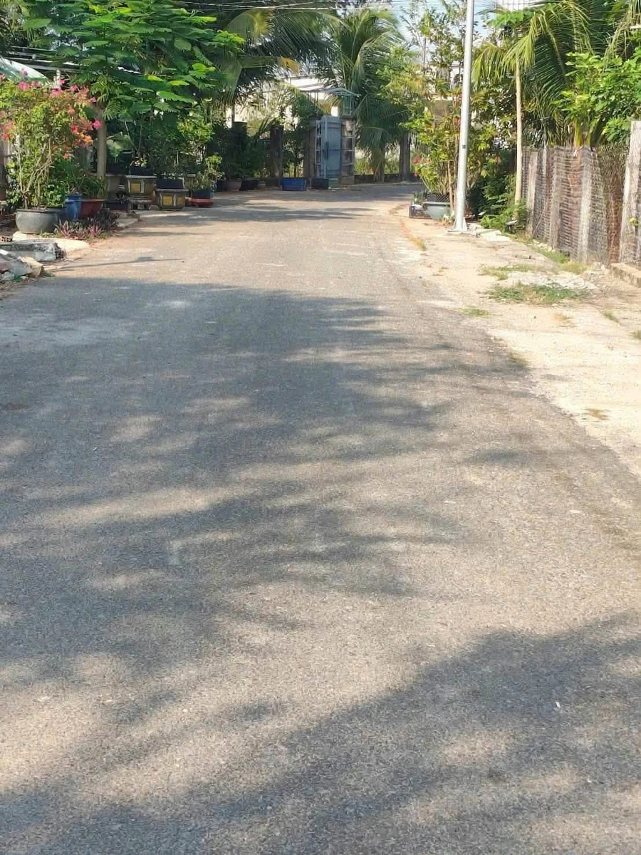 Bán nhà 6PN 250m² Long Điền, gần biển, 2.6 tỷ - Ảnh thu nhỏ 4