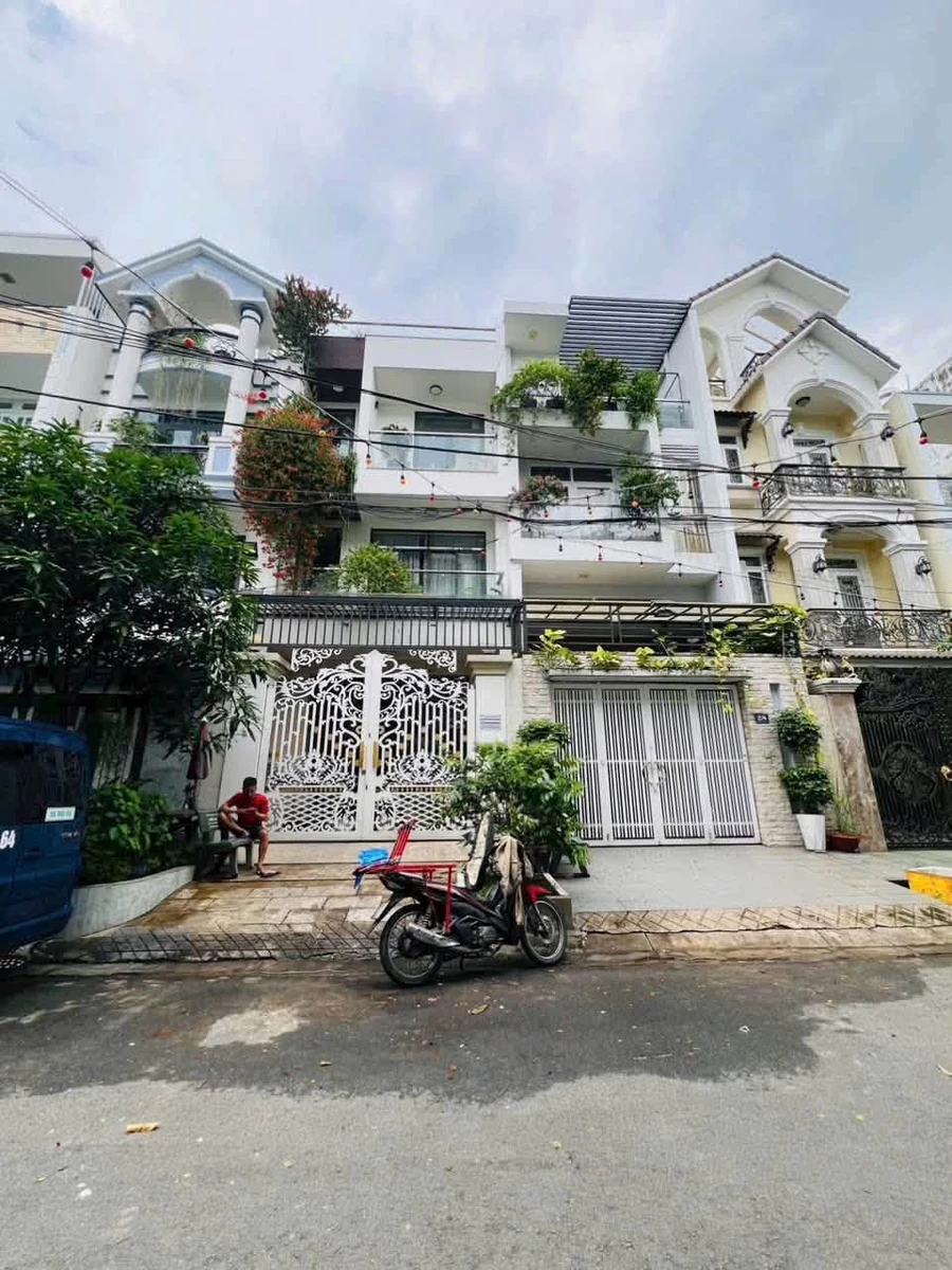 Bán nhà mặt tiền 3 tầng 95m² khu Tên Lửa, Bình Tân giá 11,9 tỷ - Ảnh 1