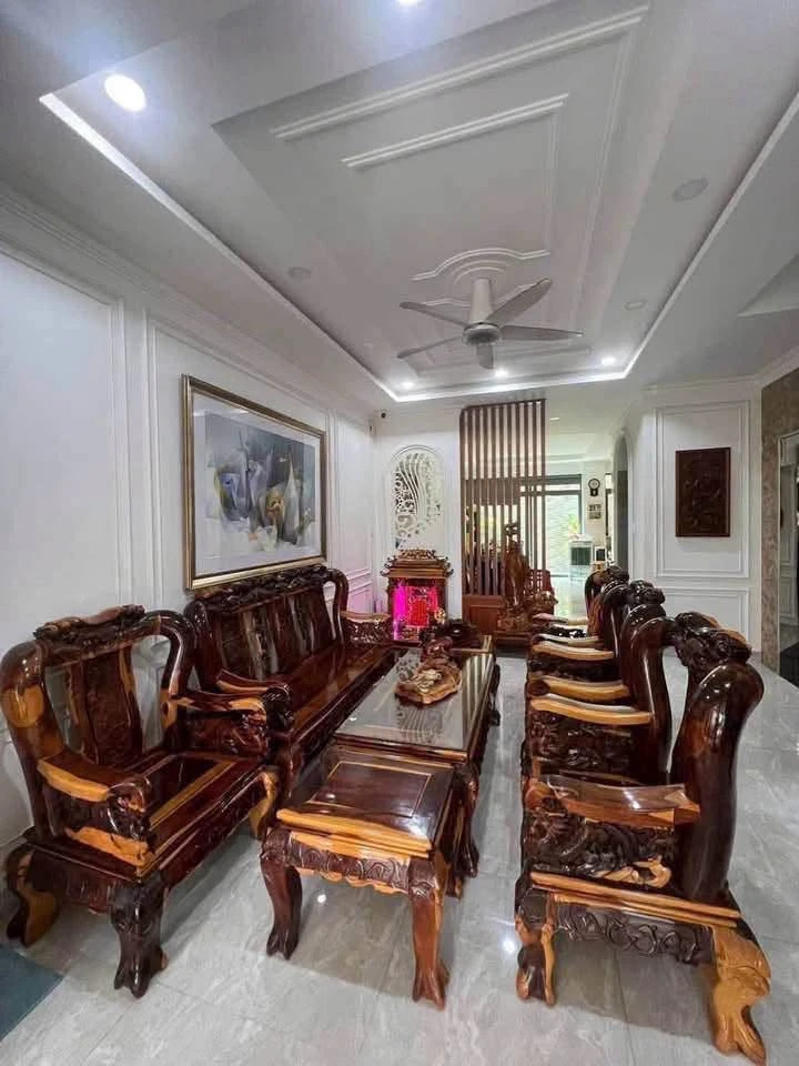 Bán nhà 1 trệt 3 lầu full nội thất 140m2 Phan Thiết 13.5 tỷ - Ảnh thu nhỏ 2