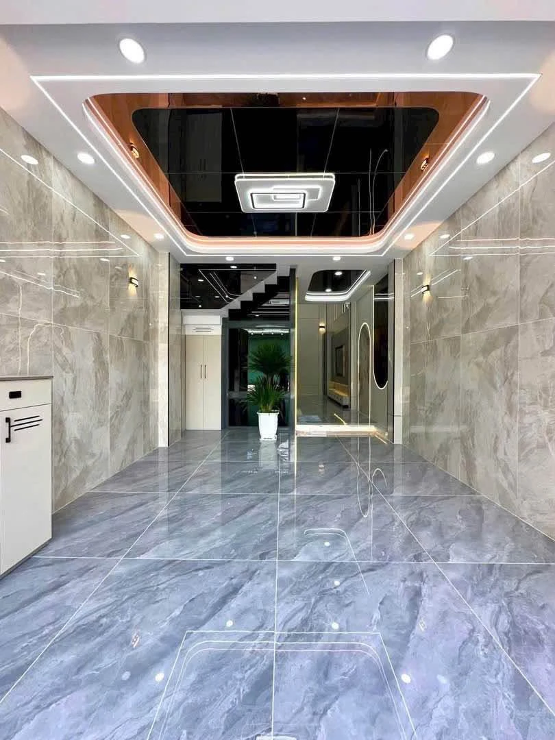 Bán nhà mặt tiền 7 tầng thang máy, gara ô tô, 6PN, Tân Thới Nhất 04, Quận 12 giá 9,68 tỷ - Ảnh thu nhỏ 3