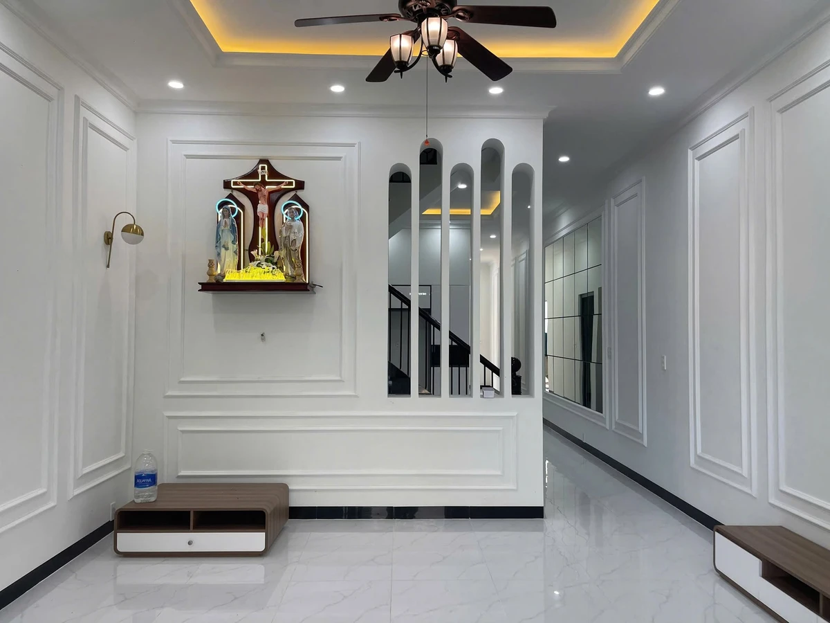 Bán nhà 1 trệt 2 lầu mặt tiền Mạc Chính Chung Bà Rịa, 90m² - Ảnh thu nhỏ 2
