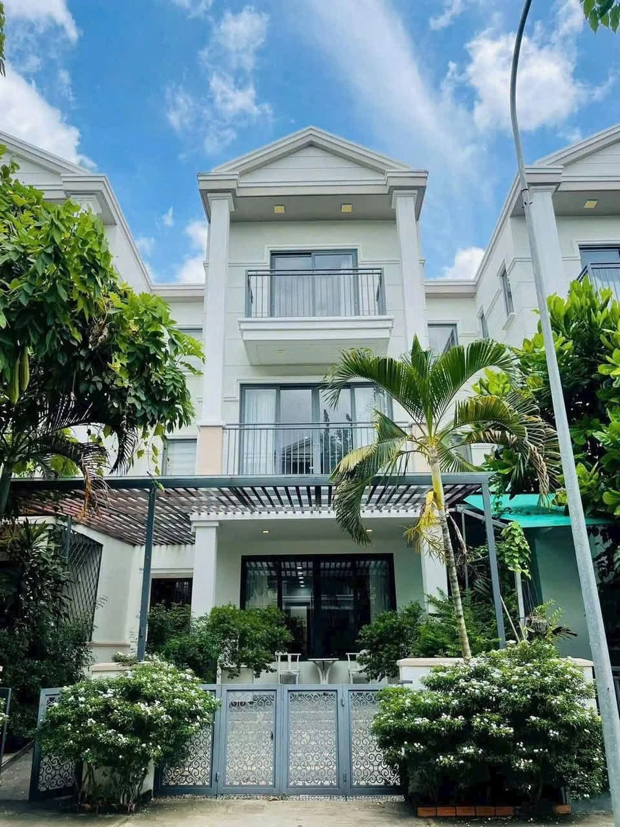 Bán biệt thự Nine South Estates 122,5m² Nhà Bè, 16,8 tỷ - Ảnh 1