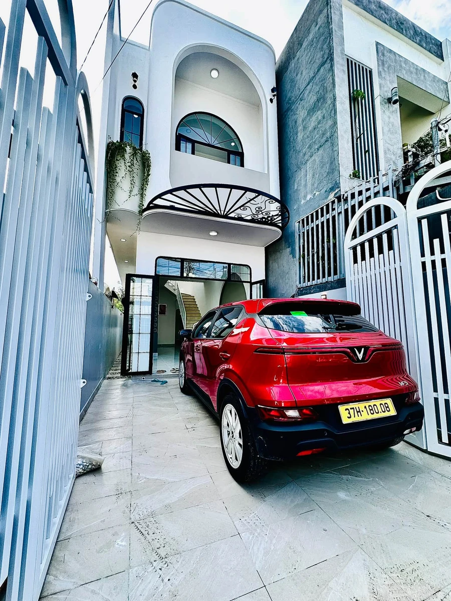 Bán nhà 1 trệt 1 lầu 3PN, sân ô tô, 60m², giá 3,8 tỷ tại Chánh Nghĩa, Thủ Dầu Một - Ảnh thu nhỏ 2