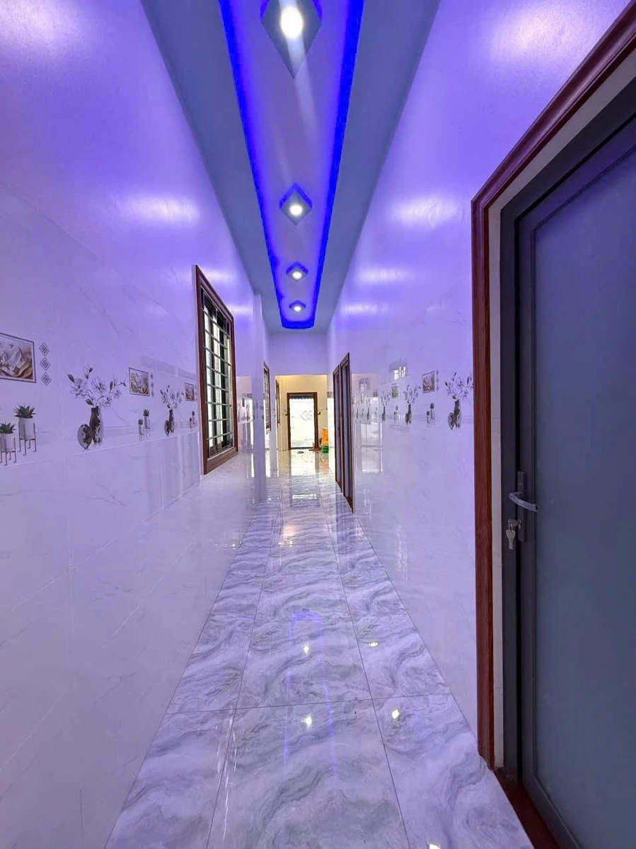 Bán nhà mới mặt tiền đường tỉnh DT816, 194m², 3PN 3WC, Bình Đức, Bến Lức - Ảnh thu nhỏ 4