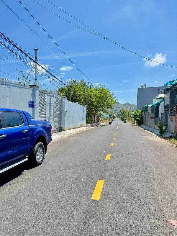 Bán đất Long Hải 235m² 3 tỷ 990 triệu, gần biển