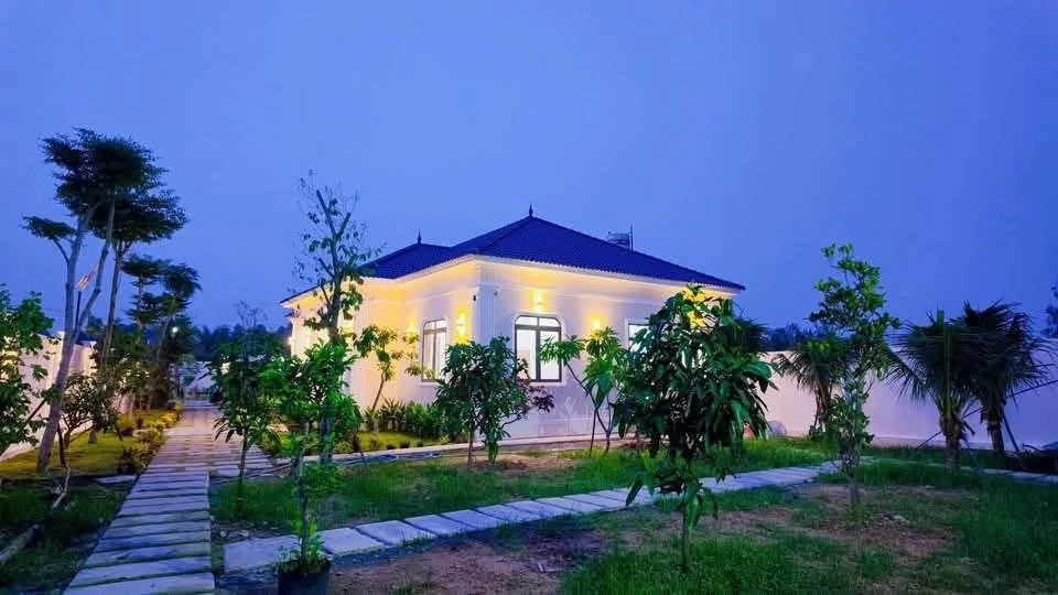 Biệt thự sân vườn 1.100m² 4PN Đức Hòa Long An 8,9 tỷ - Ảnh thu nhỏ 2