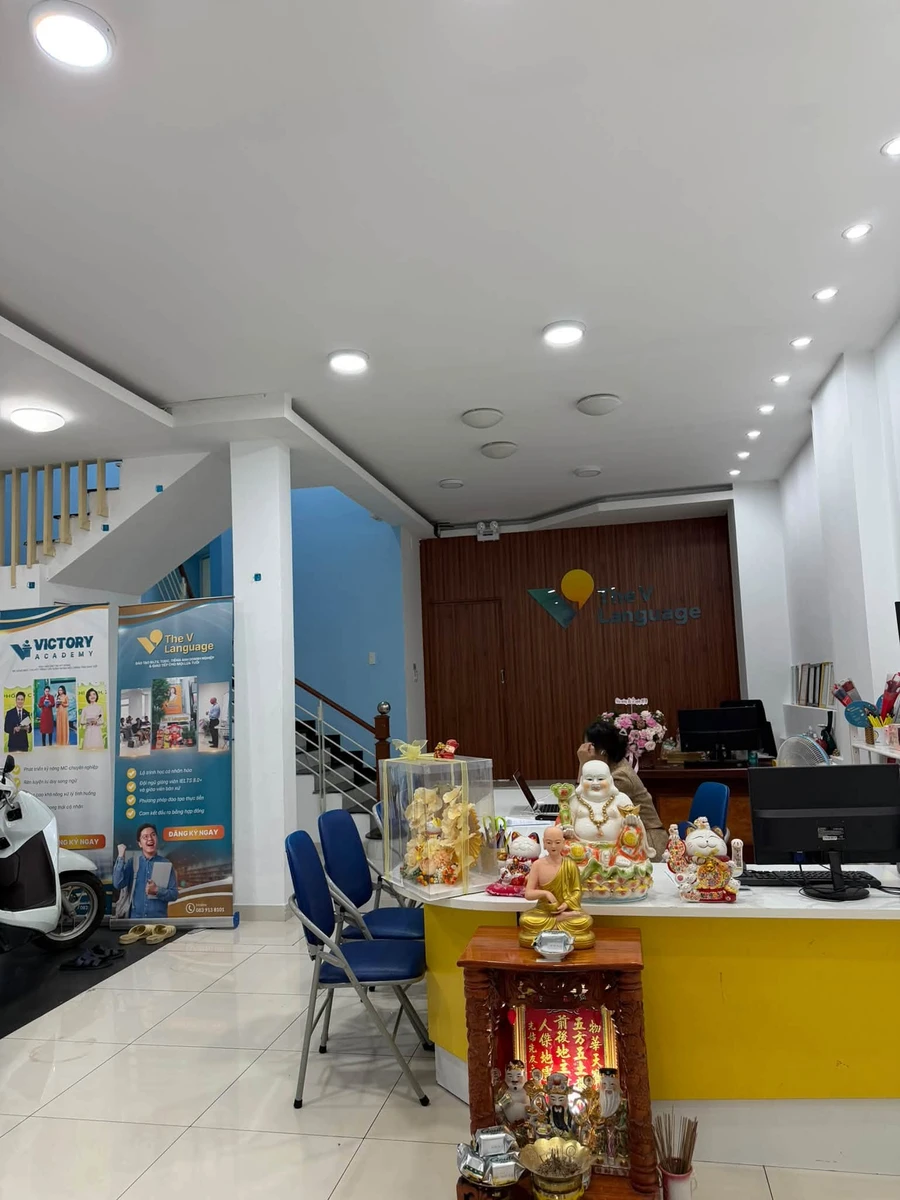 Cho thuê nhà mặt tiền Nguyễn Đình Thị 360m2, 4 phòng ngủ 30 triệu/tháng - Ảnh thu nhỏ 2