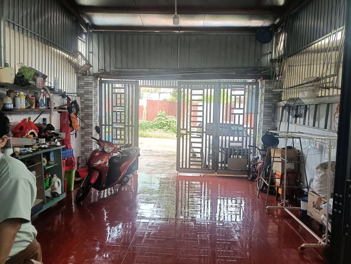 Bán nhà 3PN Út Tịch 150m2 Thủ Đức giá 2 tỷ - Ảnh 1