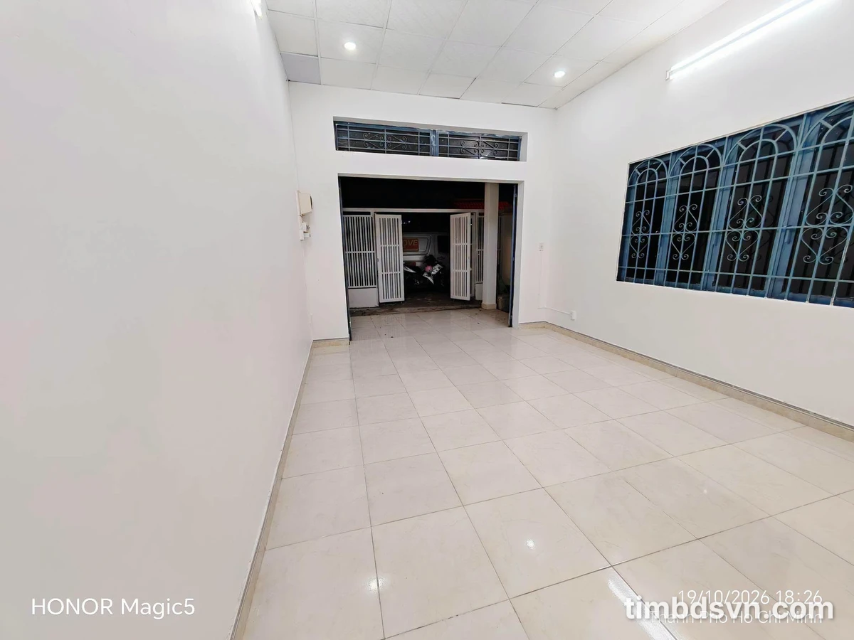 Cho thuê nhà C4 75m² đường Lê Văn Việt Quận 9 - Ảnh thu nhỏ 2