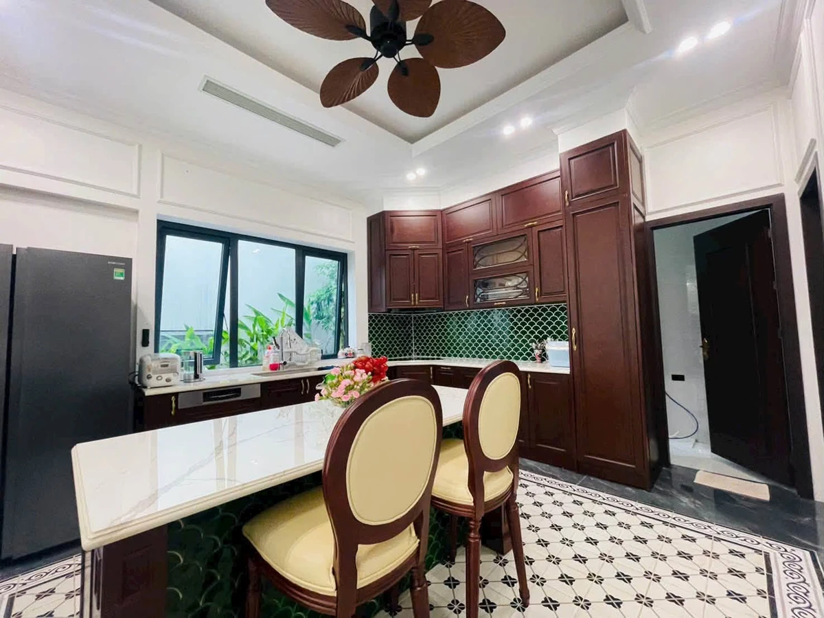 Bán biệt thự 3 tầng Nghi Phú 219m2, 11,5 tỷ - Ảnh thu nhỏ 3