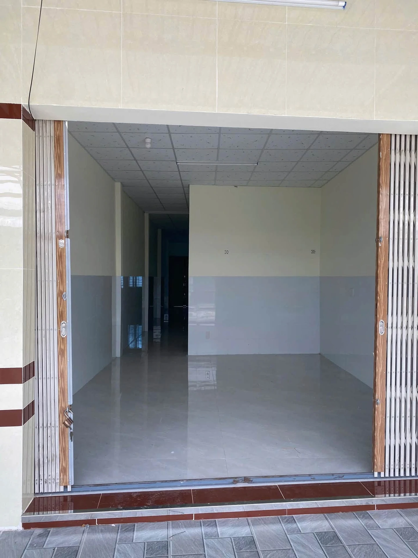 Cho thuê nhà hẻm Trần Quý Cáp 92m², 2PN, 3,5 triệu/tháng - Ảnh 1