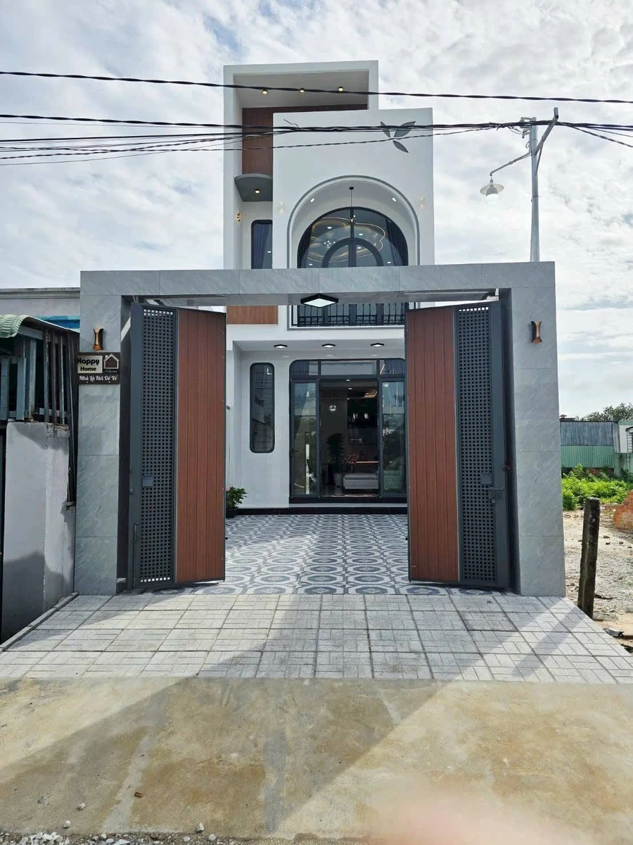 Bán nhà lầu lửng 3PN 4WC 137.75m² Phường Long Hoa Tây Ninh - Ảnh 1