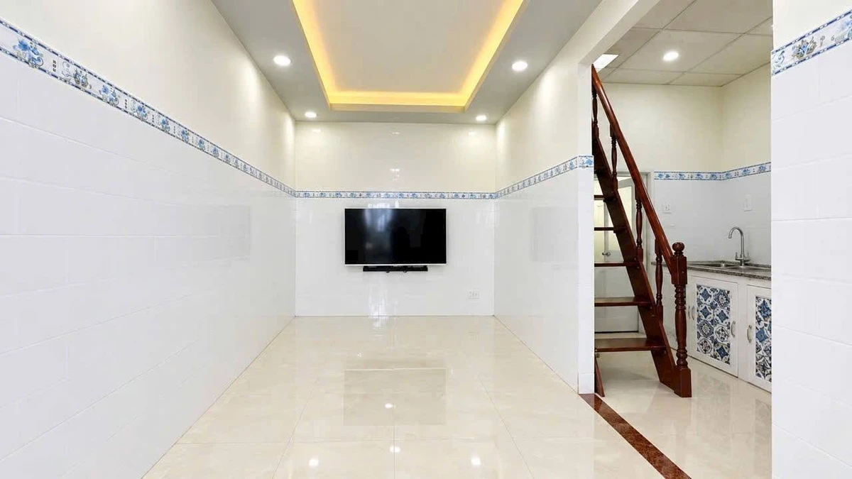Bán nhà 2 tầng dưới 2 tỷ, 22.2m², gần biển - Ảnh thu nhỏ 2