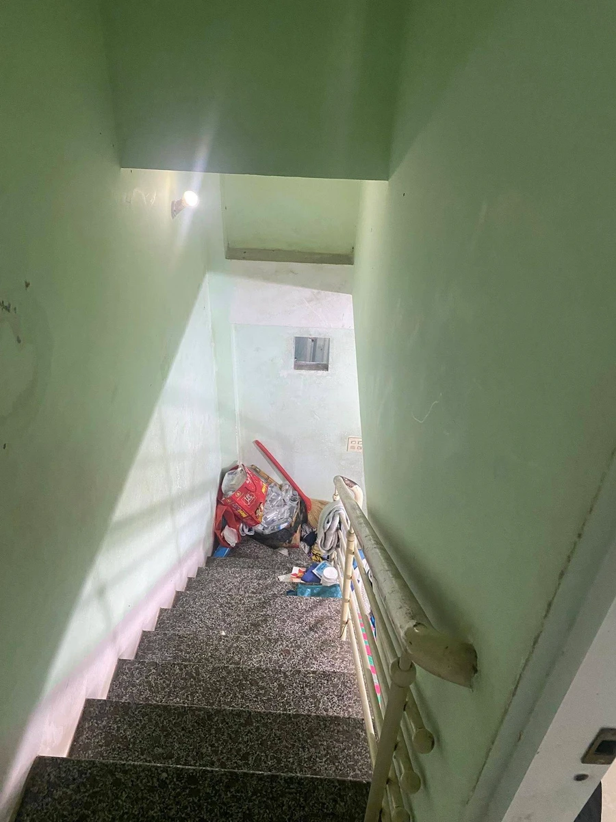 Bán nhà hẻm 2,5 tầng 35m2 Quy Nhơn 2,7 tỷ - Ảnh thu nhỏ 2