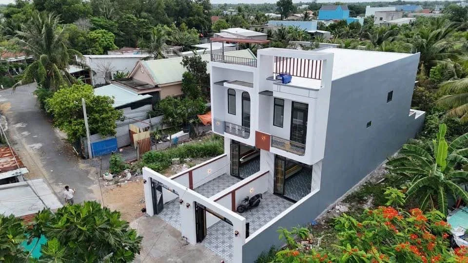 Bán nhà 1 trệt 1 lầu 120m² 4 phòng Cần Giuộc Long An - Ảnh 1