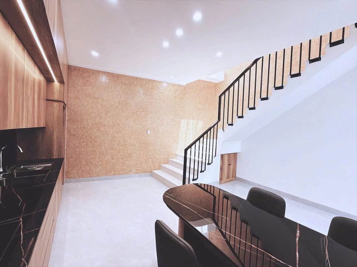 Bán nhà mặt tiền kinh doanh Trần Phú 100m² 5 tỷ 990 - Ảnh thu nhỏ 5