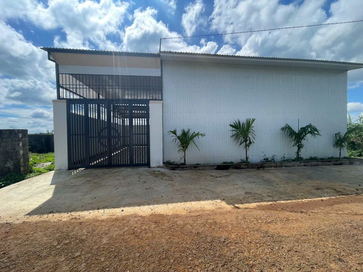 Bán nhà mới 3 phòng ngủ 130m² Phường Thống Nhất 1.2 tỷ - Ảnh 1