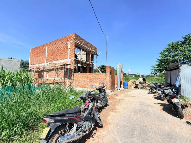 Bán nhà 3 phòng ngủ, 108m² mặt tiền Phùng Hưng, An Viễn, Đồng Nai