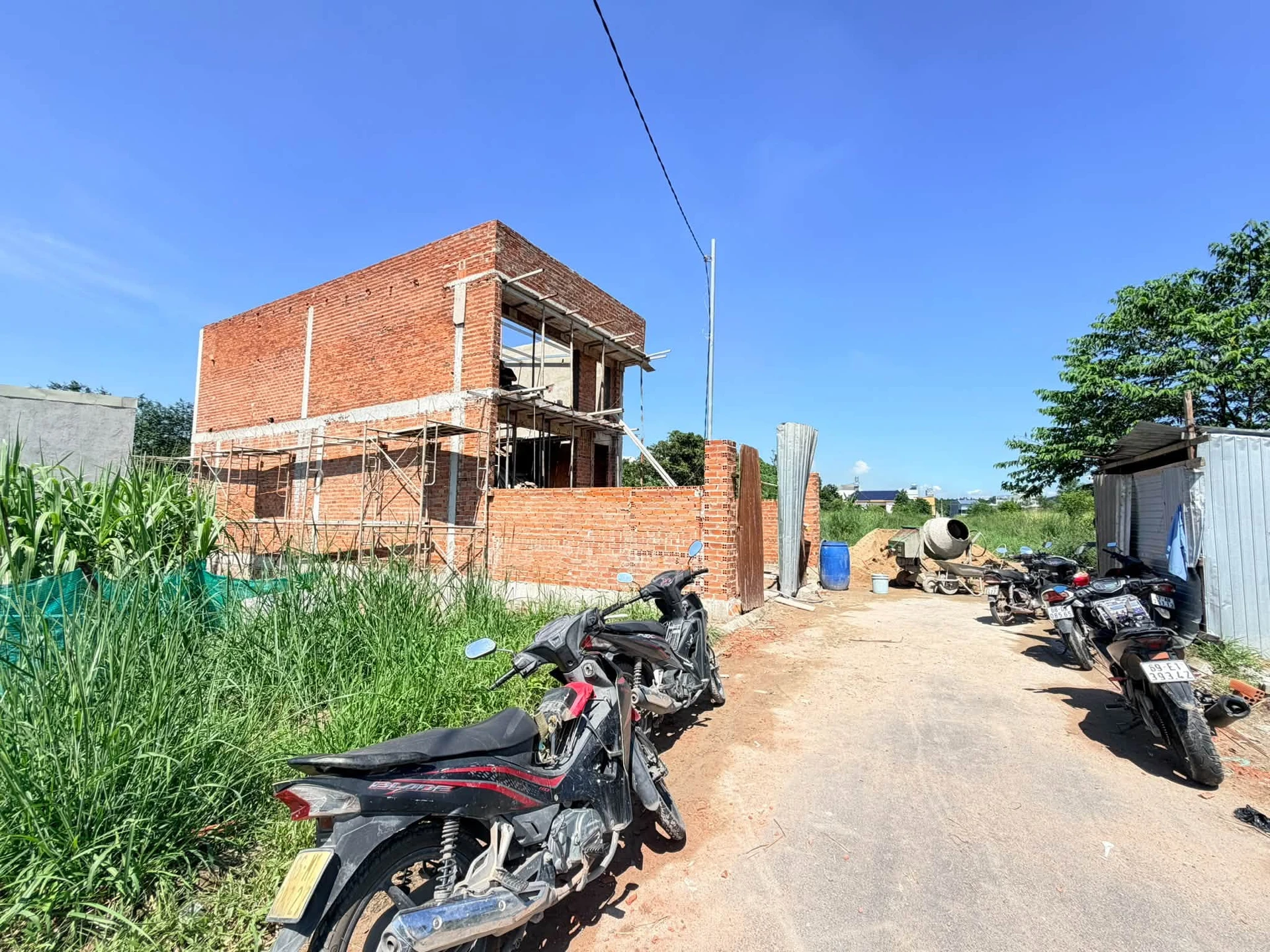 Bán nhà 3 phòng ngủ, 108m² mặt tiền Phùng Hưng, An Viễn, Đồng Nai - Ảnh 1