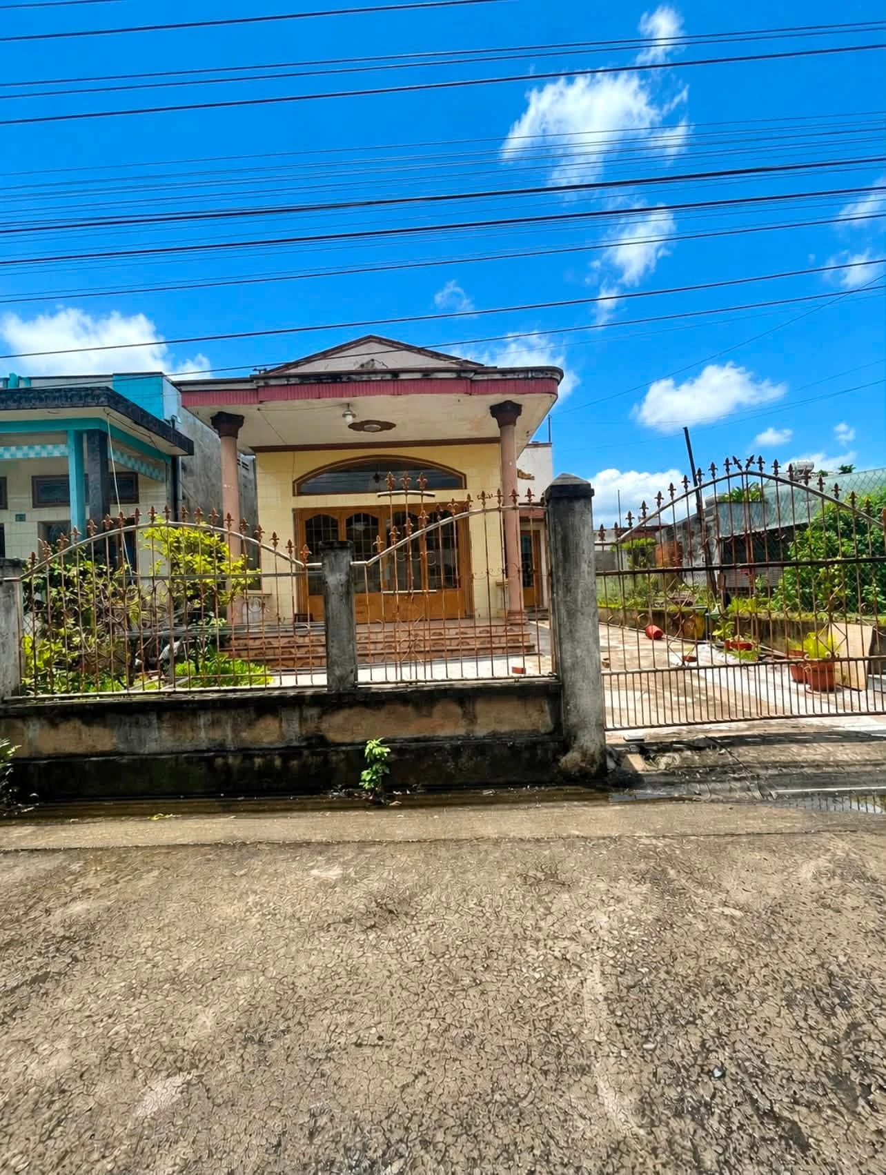 Bán nhà 2 phòng ngủ 241.8m² Thống Nhất Đồng Nai 2.7 tỷ - Ảnh 1