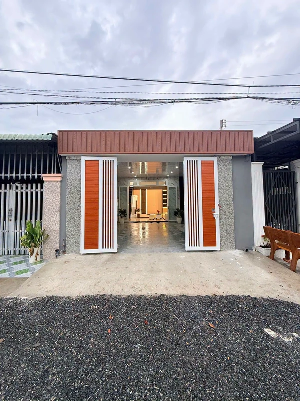 Nhà lầu 4PN 2WC, 145m², Tây Ninh, giá 1 tỷ 900 triệu