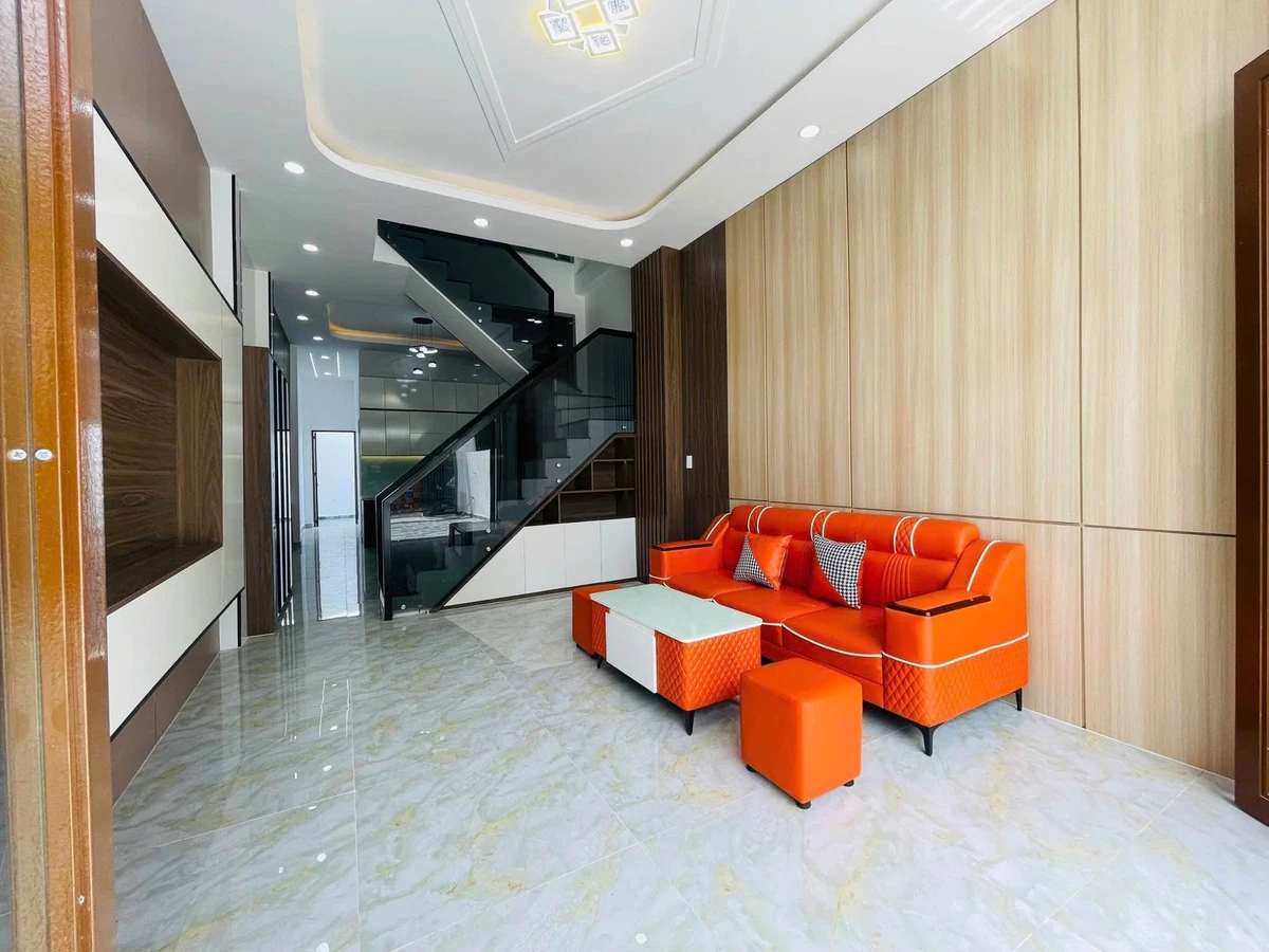 Bán nhà 1 trệt 1 lầu 100m² gần chợ Hưng Long Tây Ninh - Ảnh thu nhỏ 2