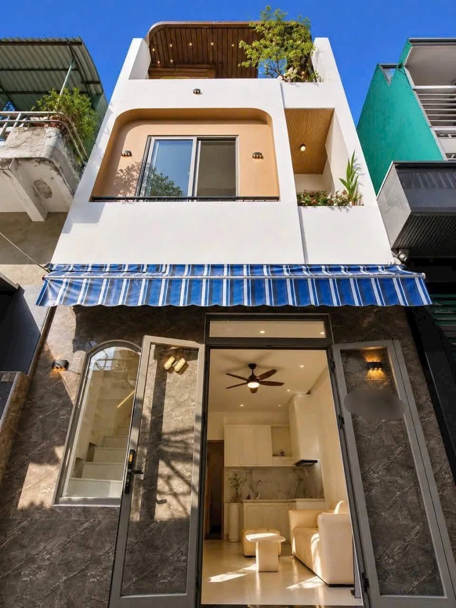 Bán nhà 3 tầng 105 m² gần biển Trần Cao Vân, Nha Trang, 3.95 tỷ - Ảnh thu nhỏ 4