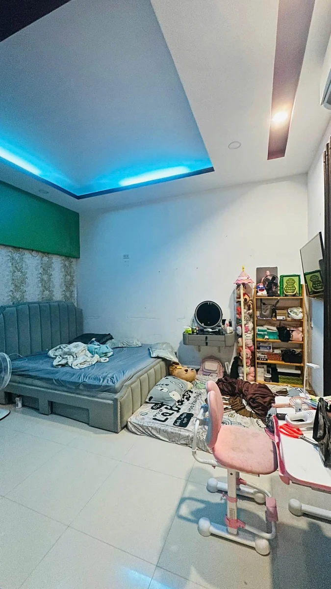 Bán nhà 3 tầng 121.6m2 đường Nguyễn Xuyển, Nha Trang, 3.6 tỷ - Ảnh thu nhỏ 4