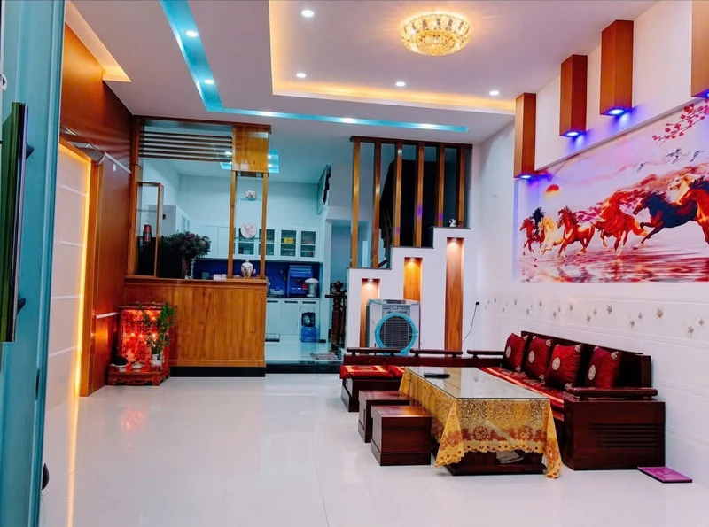 Bán nhà mặt tiền Hà Thanh 1, Quy Nhơn, 150m2, 3 tầng