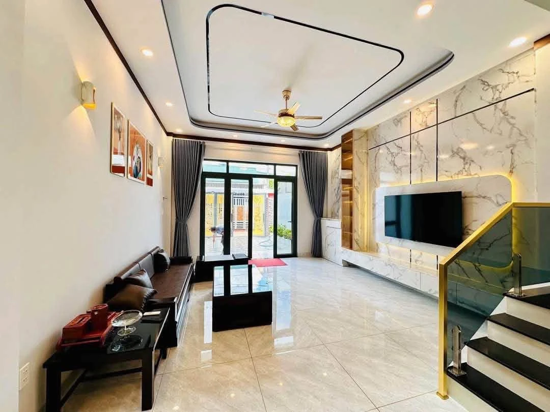 Bán nhà hiện đại 150m² 3PN 2WC gần Đại học Tây Nguyên - Ảnh thu nhỏ 2