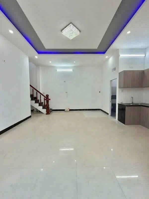 Bán nhà 2 tầng hẻm cạn 40m² Lý Thái Tổ Tân Bình - Ảnh thu nhỏ 2
