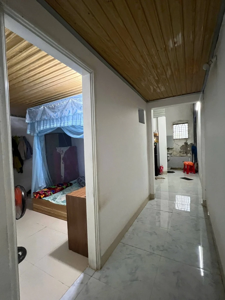 Bán nhà mặt tiền 5x20m, 100m² - Giá 1 tỷ 750 - Ảnh thu nhỏ 3
