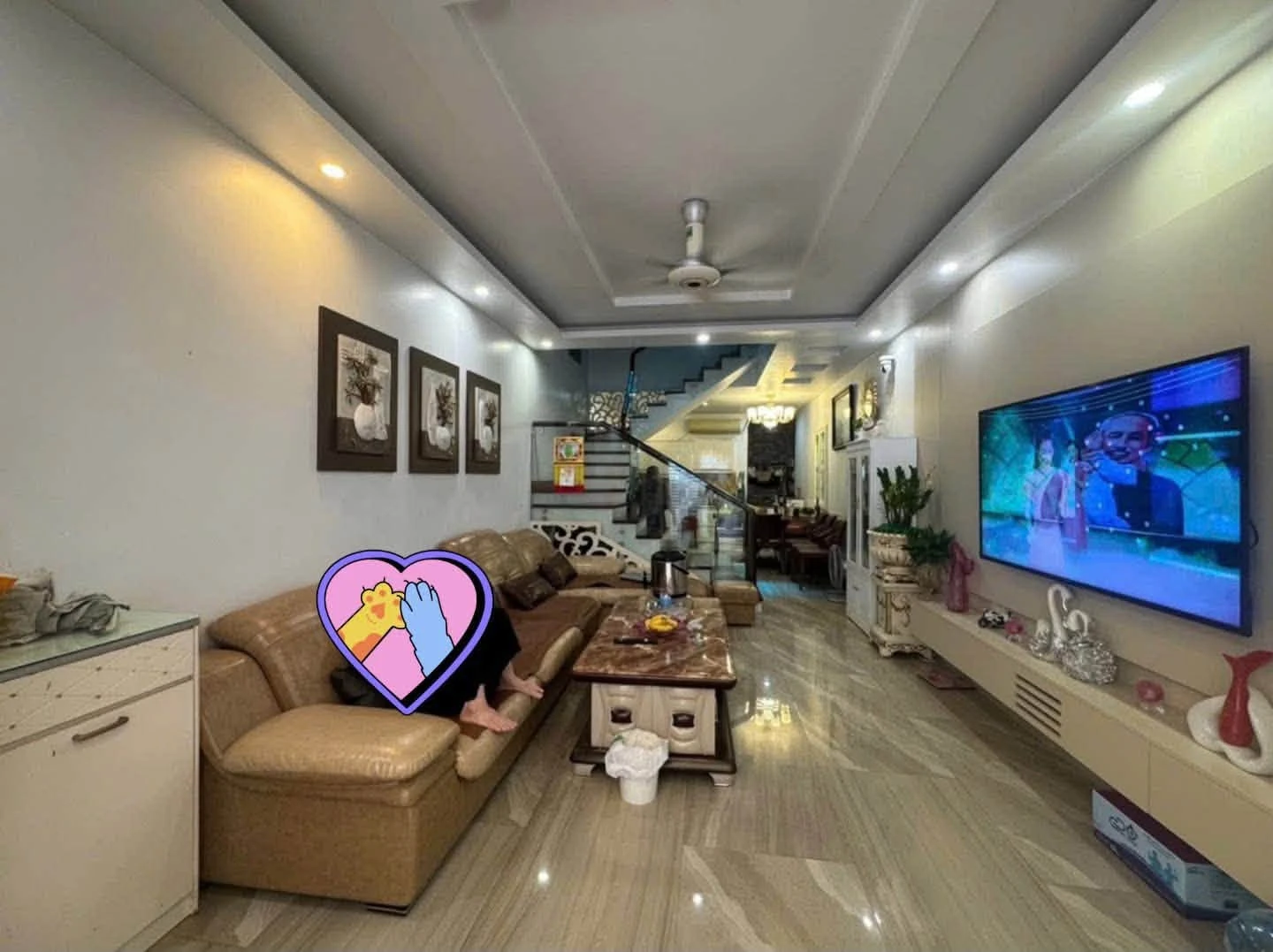 Nhà phố 50m2 x 4 tầng, gần Nhà hát Thành phố 5,5 tỷ - Ảnh 1