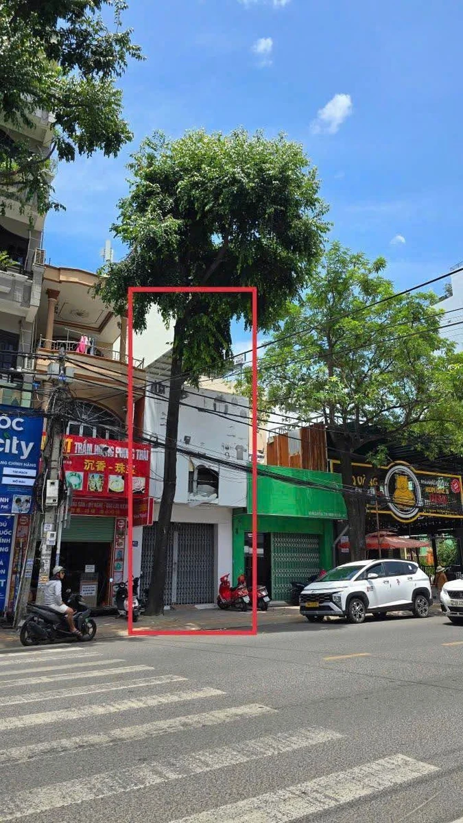 Bán nhà mặt tiền Nguyễn Thị Minh Khai Nha Trang 133m², 35.9 tỷ - Ảnh 1