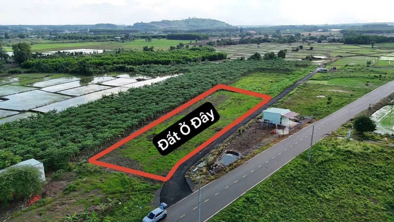 Bán đất Tân Phú 135m² sổ riêng 420 triệu