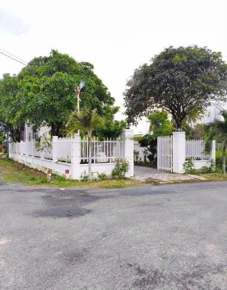 Bán nhà mái Thái 285m² 2 tỷ 750 triệu Tây Ninh - Ảnh thu nhỏ 2