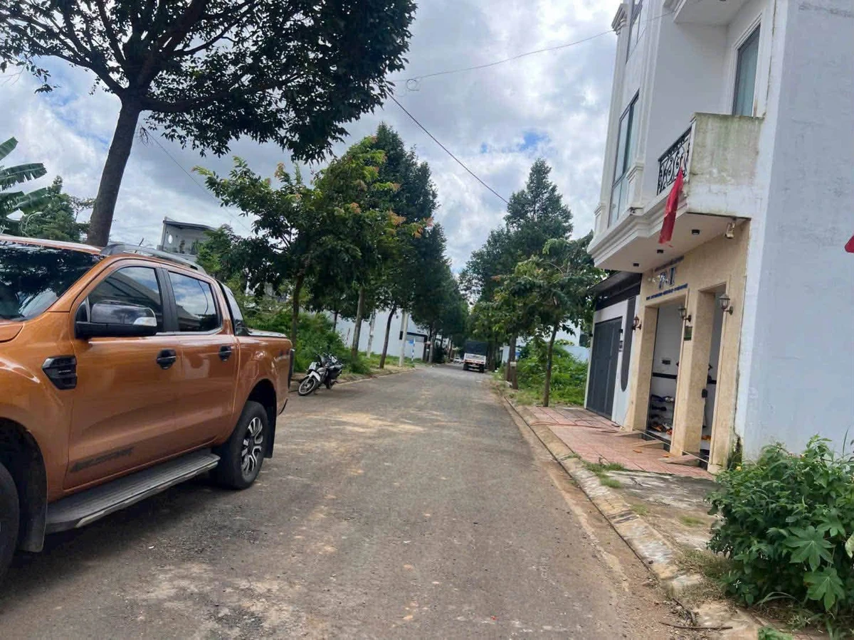 Bán đất 100m² đường Phùng Khắc Khoan 4 tỷ 500 triệu - Ảnh 1