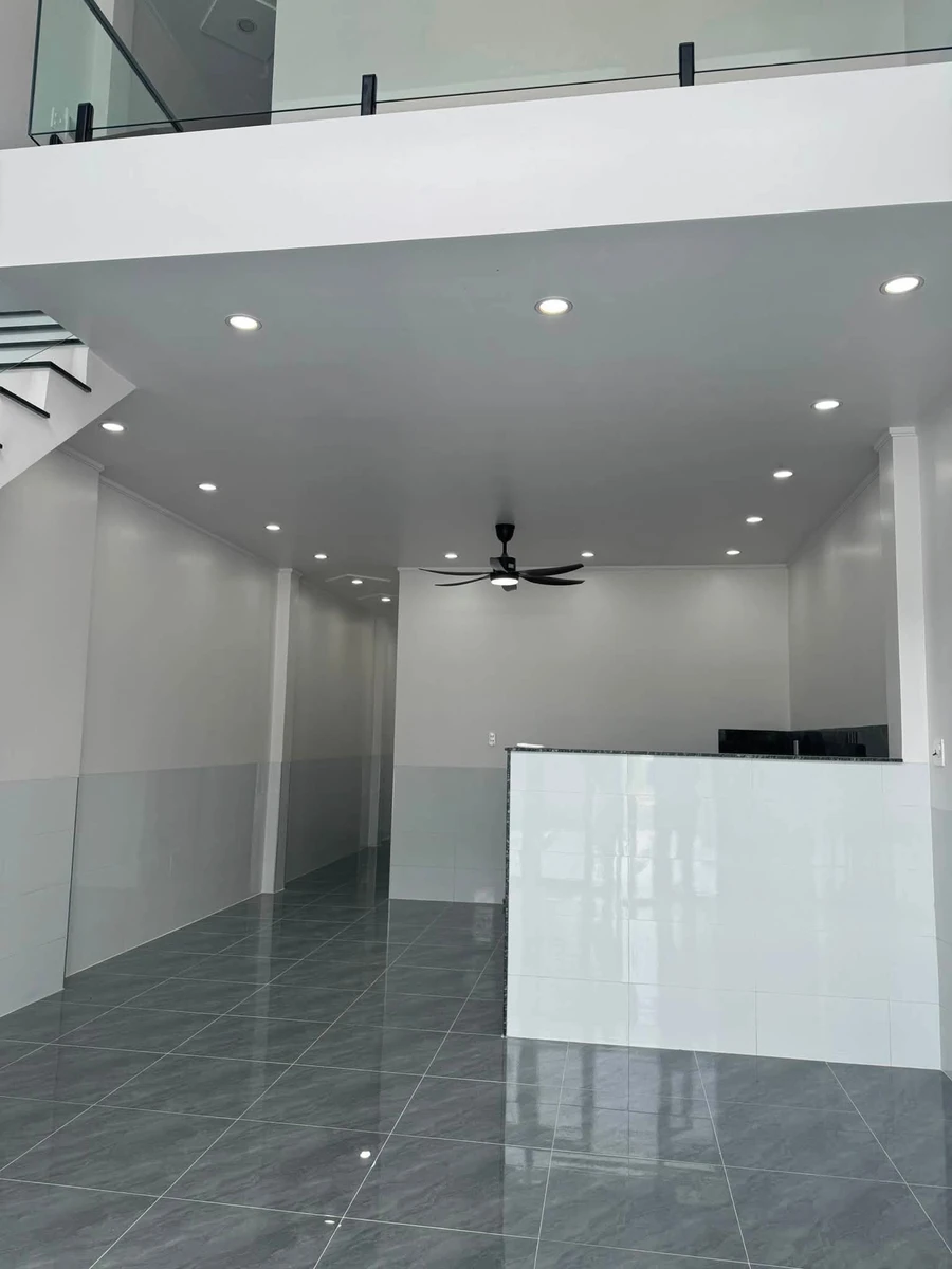 Bán nhà thông tầng 5x19 đường số 4 khu Sao Mai giá 2,39 tỷ - Ảnh thu nhỏ 2