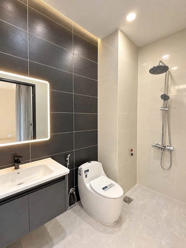 Bán nhà 1 trệt 1 lầu 120m2 giá 4 tỷ 150 triệu Tam Hiệp