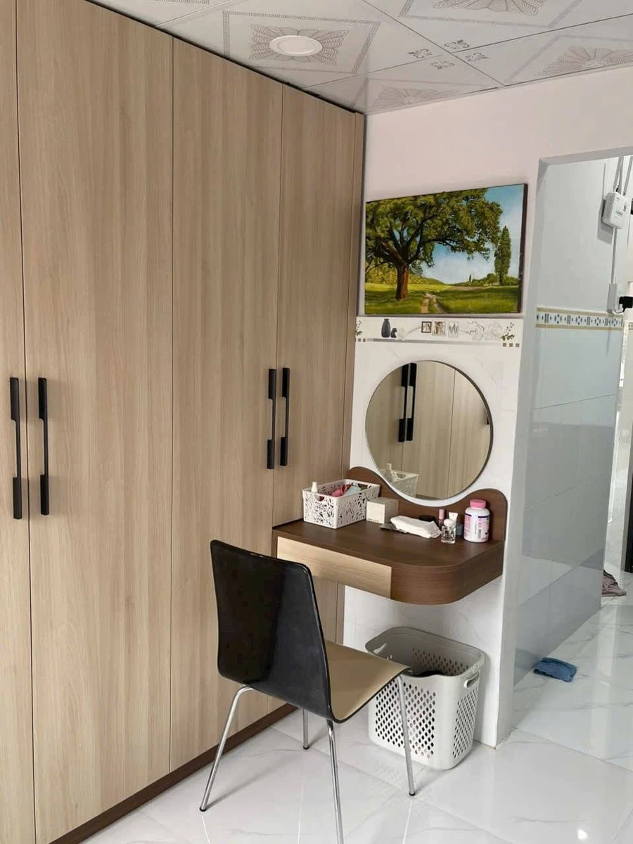 Bán nhà 2 mặt tiền 2PN, 2WC 108m² Phú Hương 850 triệu - Ảnh thu nhỏ 4