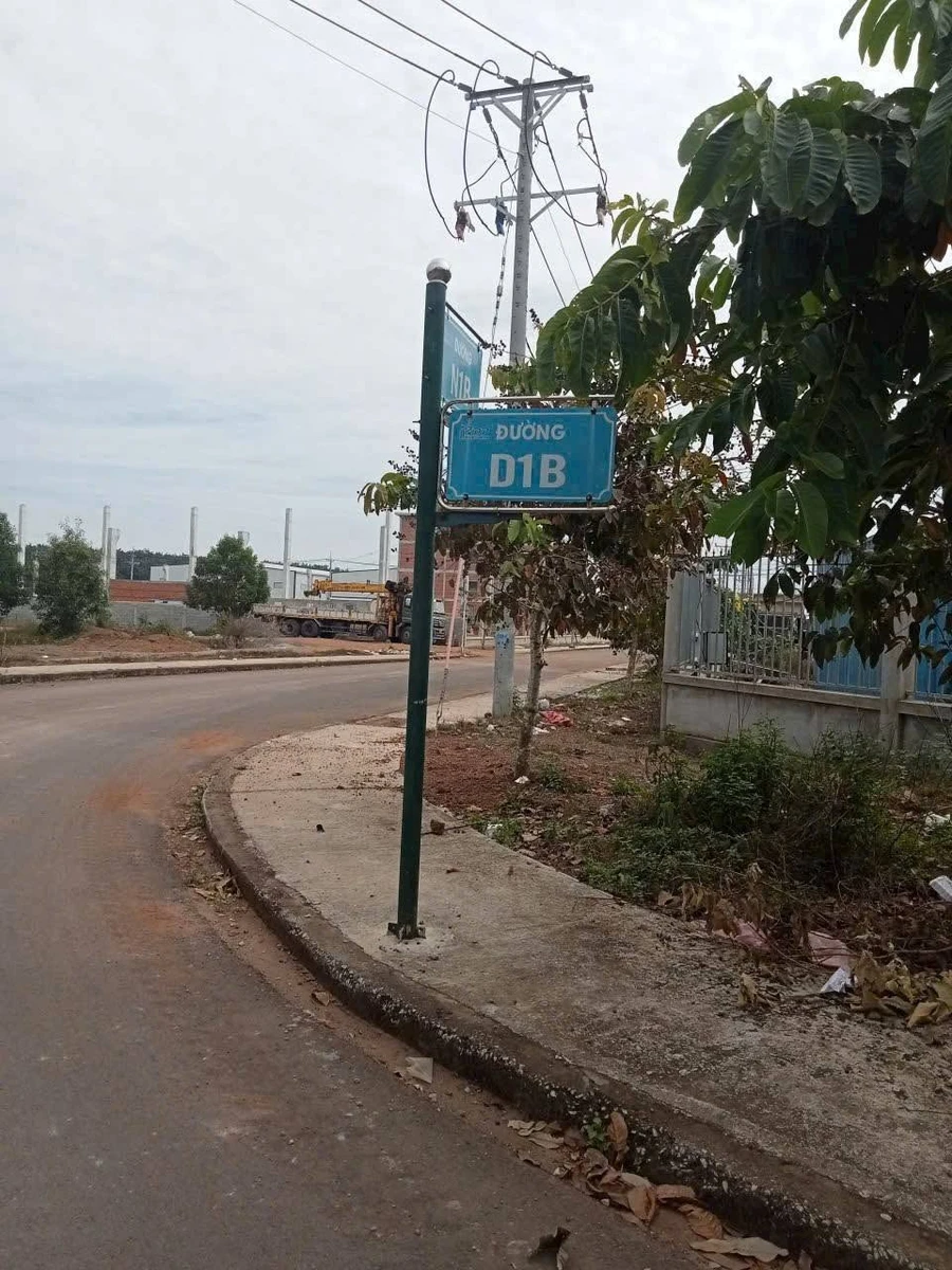 Bán đất mặt tiền 5x42m gần KCN Bắc Đông Phú 700 triệu - Ảnh thu nhỏ 4