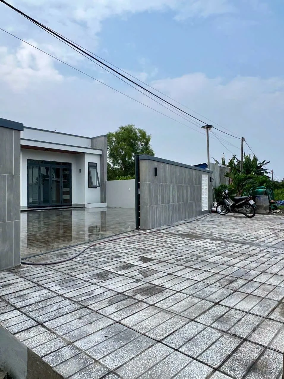 Bán nhà vườn mặt tiền kênh Rạch Giá 638m² - 3.3 tỷ - Ảnh 1