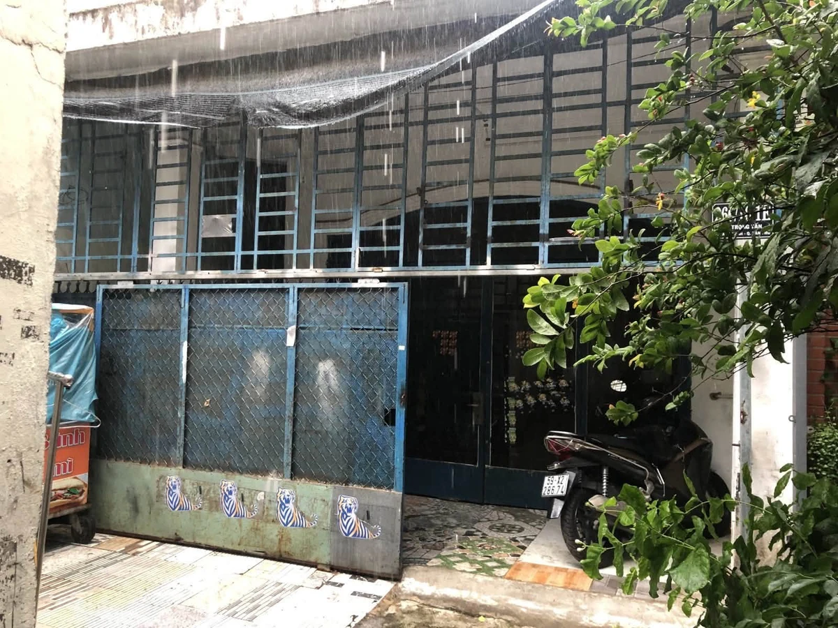 Bán nhà hẻm xe hơi 52m2, 2 tầng, 2 phòng ngủ, đường Lê Trọng Tấn, Tây Thạnh, Tân Phú - Ảnh 1